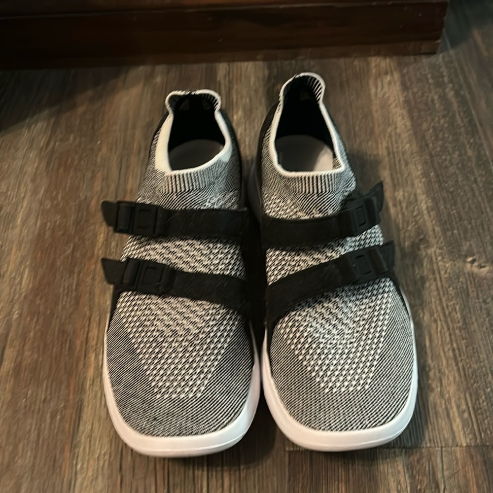 Women’s Nike Airsock Ultra Racer. Size 9.